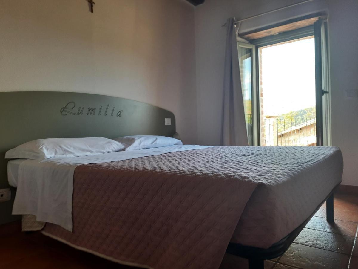 Agriturismo Antica Corte Montatteglia Δωμάτιο φωτογραφία